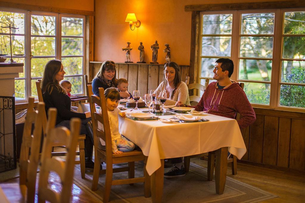 Estancia Rio De Los Ciervos Punta Arenas Eksteriør billede
